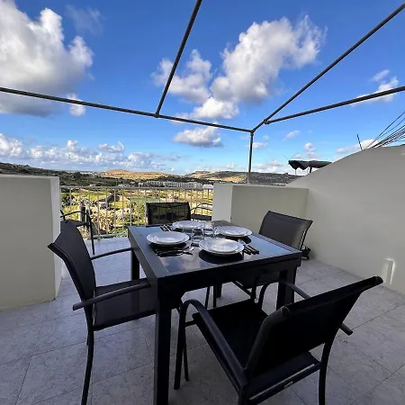 Seaview Penthouse *