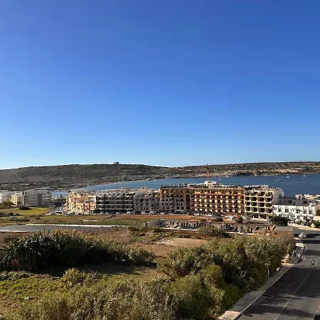 Seaview Penthouse Apartament