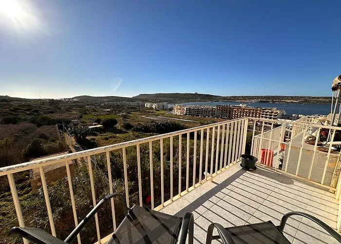 Seaview Penthouse Is-Sellum